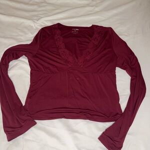 ReoRia Burgundy Long Sleeve Top